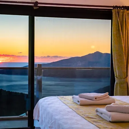 Luxury 4-bedroom Sea View With Private Pool In Villa
