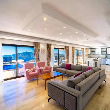 Luxury 4-bedroom Sea View With Private Pool In Kalkan