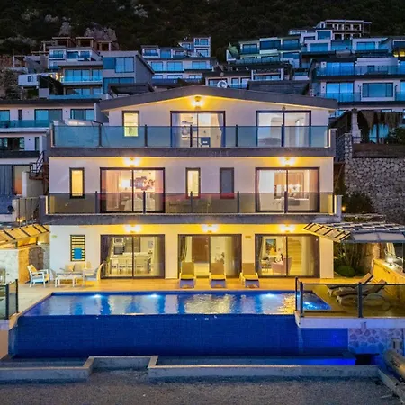 Luxury 4-bedroom Sea View With Private Pool In * Kalkan