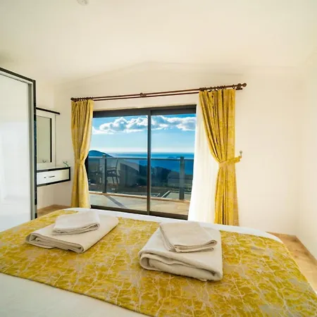 Luxury 4-bedroom Sea View With Private Pool In * Kalkan