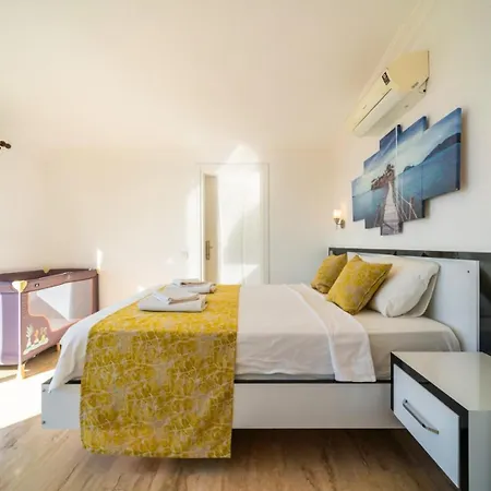 Villa Luxury 4-bedroom Sea View With Private Pool In *