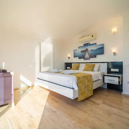 Villa Luxury 4-bedroom Sea View With Private Pool In *