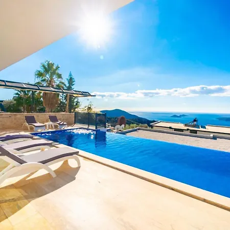 Villa Luxury 4-bedroom Sea View With Private Pool In *