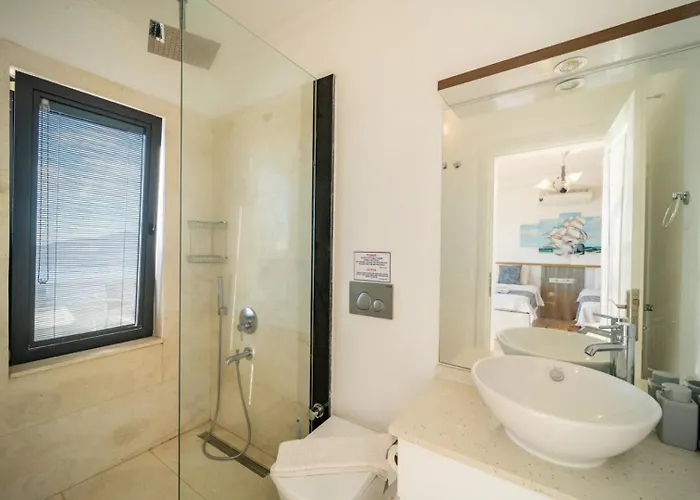 Luxury 4-bedroom Sea View With Private Pool In 빌라 칼칸