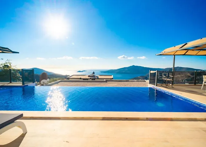 빌라 Luxury 4-bedroom Sea View With Private Pool In *