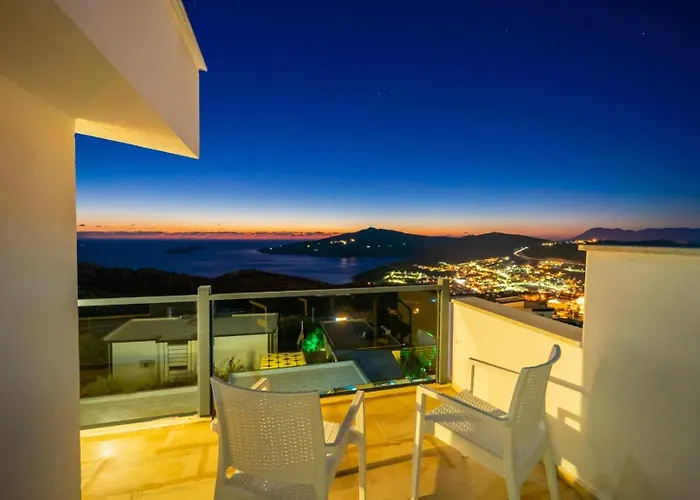 빌라 Luxury 4-bedroom Sea View With Private Pool In 칼칸
