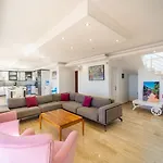Luxury 4-bedroom Sea View With Private Pool In