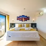 Villa Luxury 4-bedroom Sea View With Private Pool In *