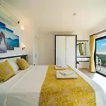 Luxury 4-bedroom Sea View With Private Pool In Villa *