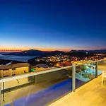 Luxury 4-bedroom Sea View With Private Pool In * Kalkan