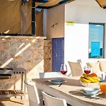 Villa Luxury 4-bedroom Sea View With Private Pool In