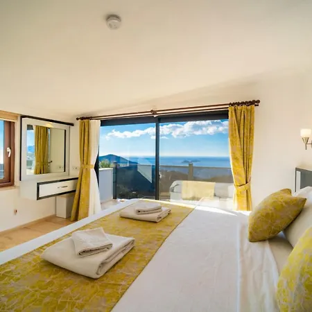 Luxury 4-bedroom Sea View With Private Pool In فيلة كالكان