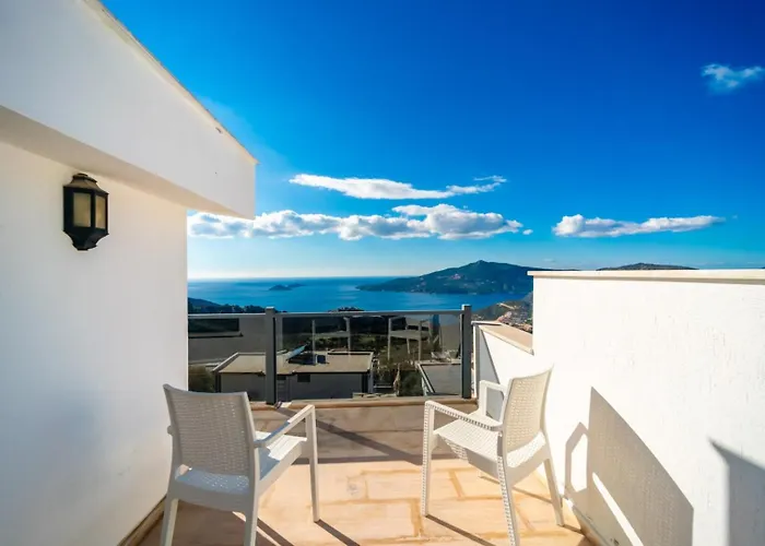 Luxury 4-bedroom Sea View With Private Pool In * كالكان