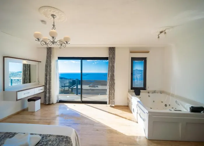 别墅 Luxury 4-bedroom Sea View With Private Pool In 卡尔坎