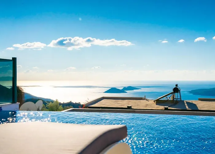 Luxury 4-bedroom Sea View With Private Pool In 卡尔坎