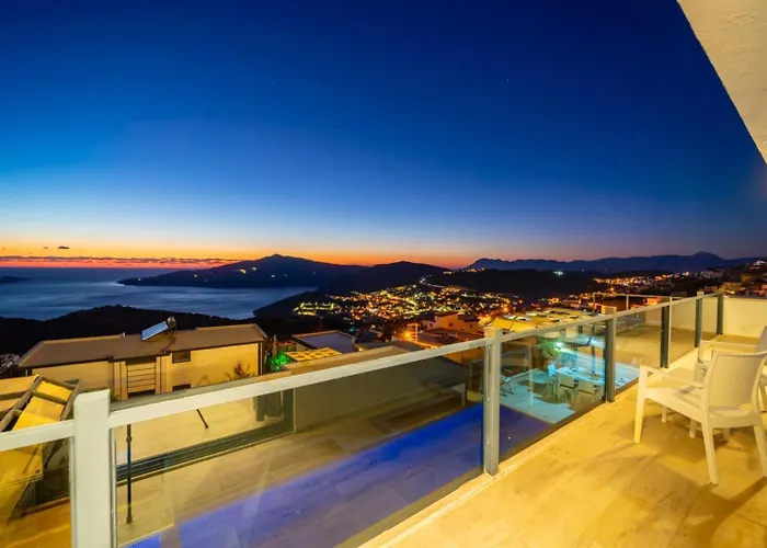 Luxury 4-bedroom Sea View With Private Pool In * 卡尔坎